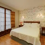 Rural Casona De 3*