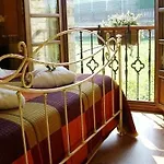 Rural Casona De 3* Gijón