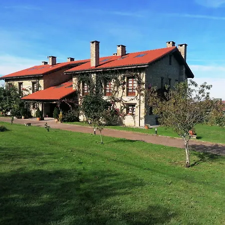 酒店 卡瑟纳赛冯特乡间酒店 3*