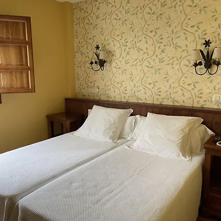 卡瑟纳赛冯特乡间酒店 酒店 3*