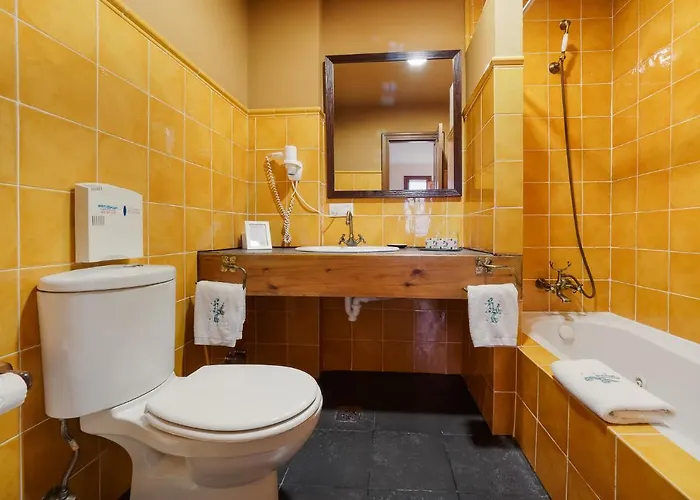 卡瑟纳赛冯特乡间酒店 3* 希洪