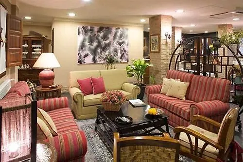 卡瑟纳赛冯特乡间酒店 酒店 希洪