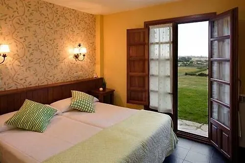 卡瑟纳赛冯特乡间酒店 酒店 希洪