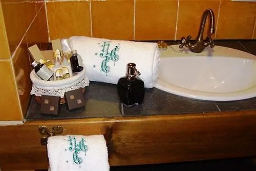 卡瑟纳赛冯特乡间酒店 3*